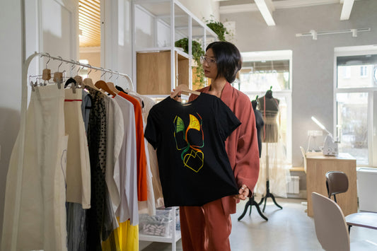How to Find Profitable Niches for Print on Demand Stores